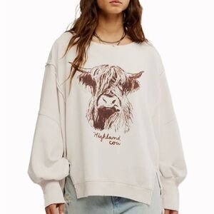 Free People Highland Cow Graphic Women's Sweatshirt